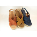 Espadrille compensée avec détail œillet