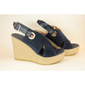 Espadrille compensée cuir avec détail œillet