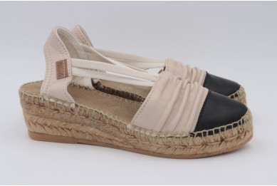 Espadrille in two tones leather with little heels